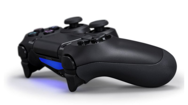 В Sony не намерены отказываться от подсветки в Dualshock 4
